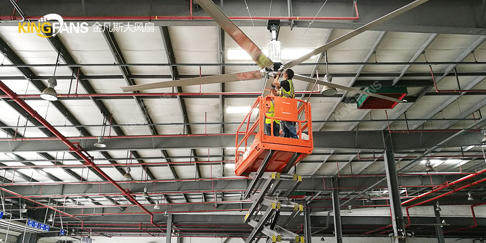 廠房安裝減速機大吊扇 